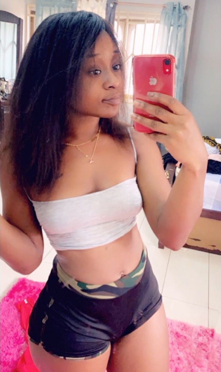 Makeup-Free Efia Odo Shows Off Natural Hair And No Lashes
