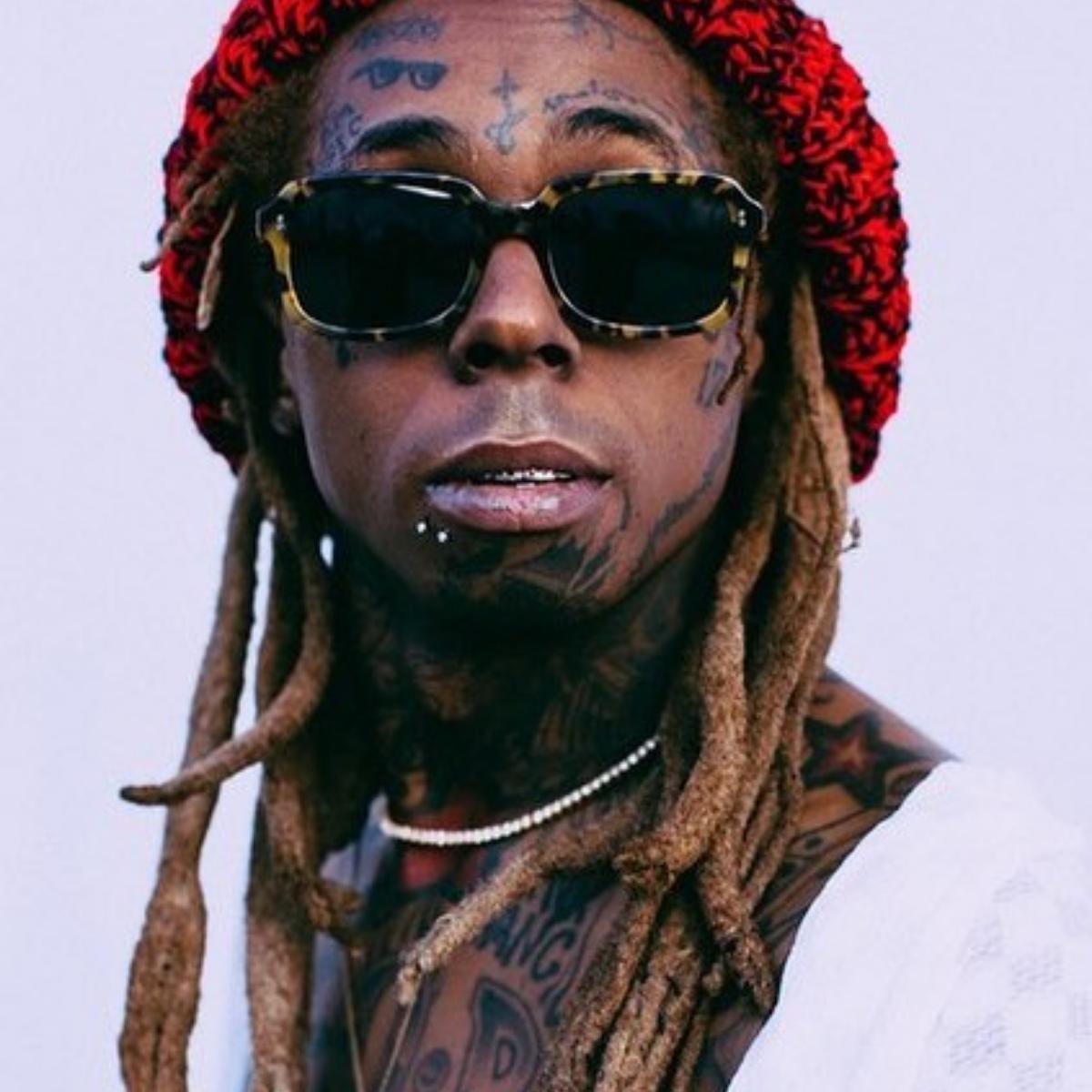 Lil Wayne Performs "Old Town Road" Remix Lollapalooza 2019