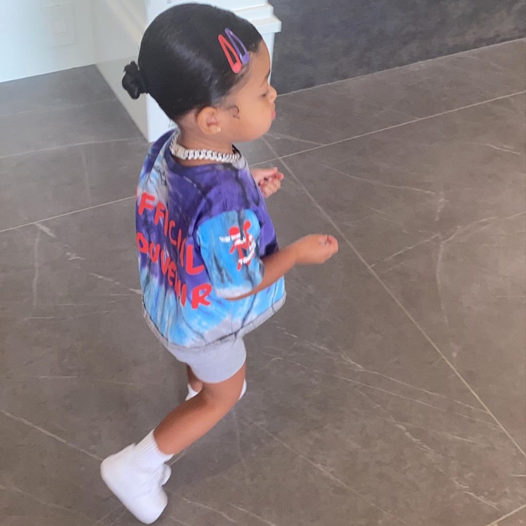 Kylie Jenner's Daughter Stormi Webster New Hairstyle (2)